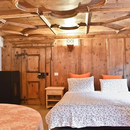 Cardinello Isola (Lombardy)